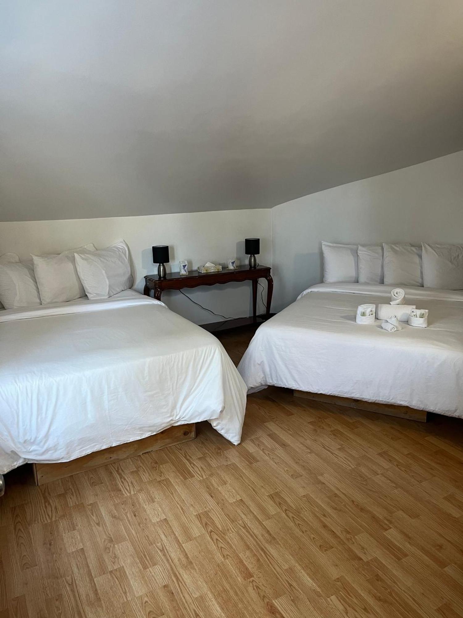 Auberge De Ferme-Neuve Lac-Saint-Paul Экстерьер фото