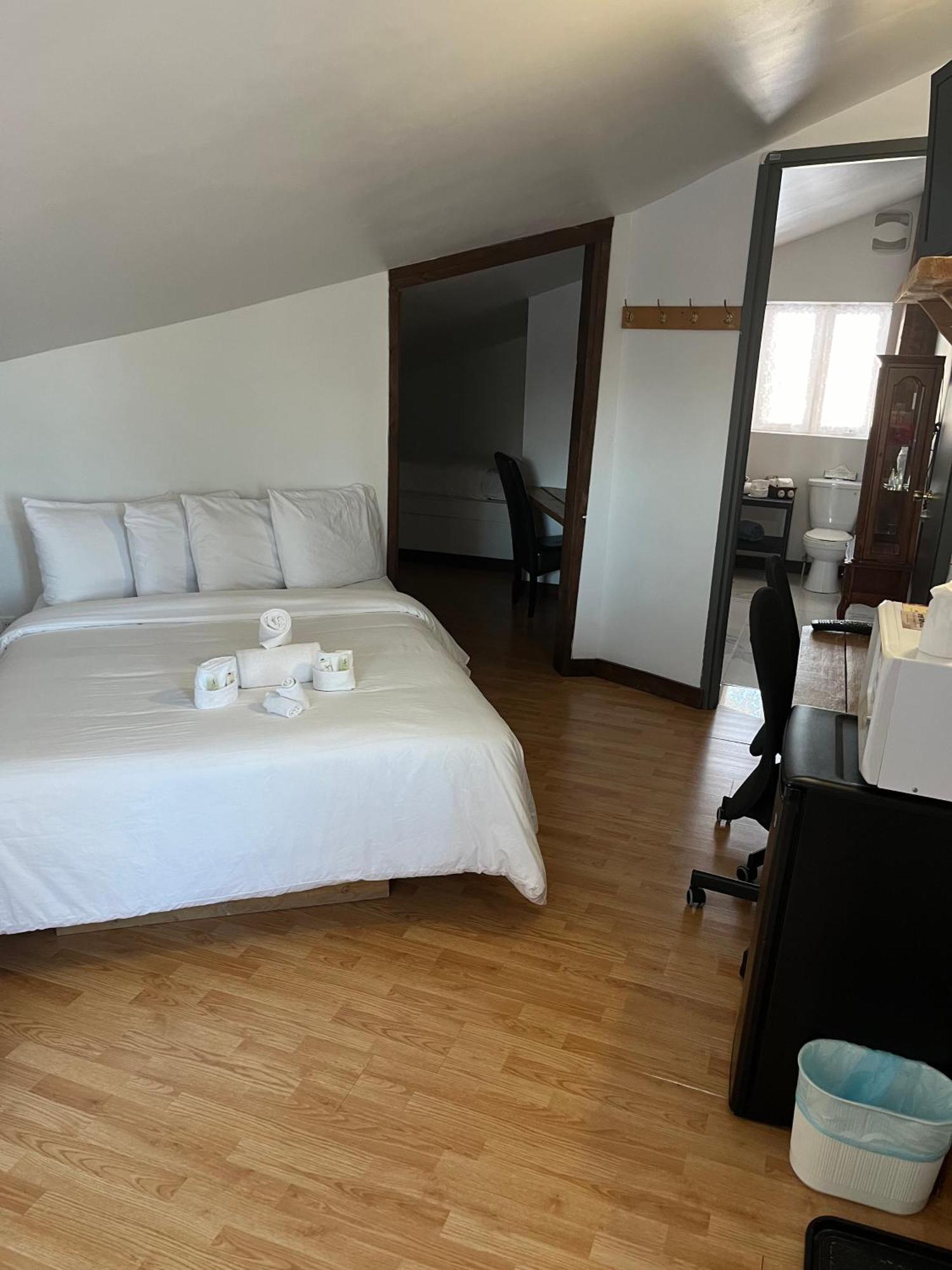 Auberge De Ferme-Neuve Lac-Saint-Paul Экстерьер фото